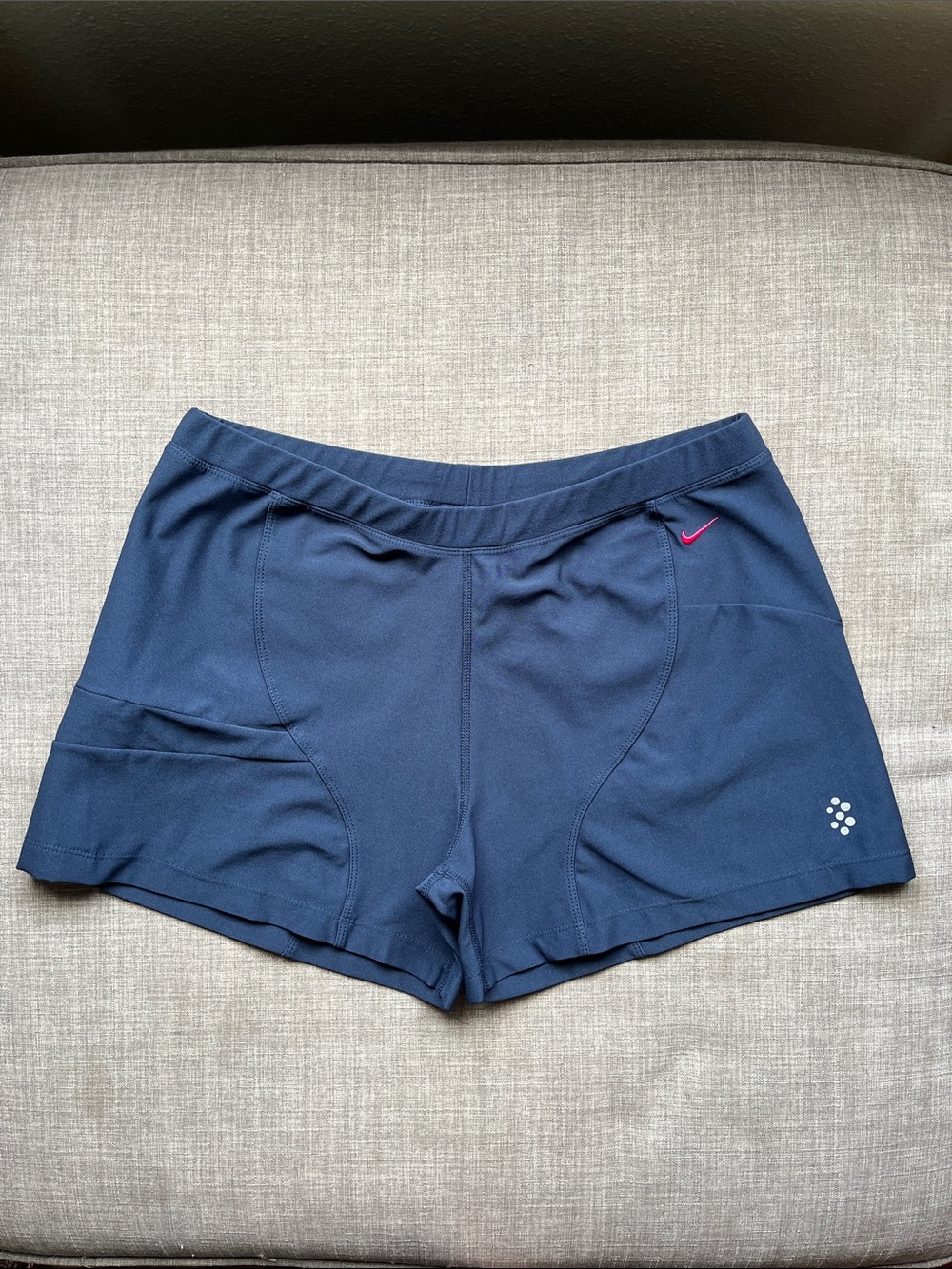 Nike Navy Blue Pull-On Athletic Shorts Zip Pocket M